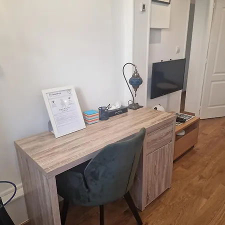 Avec Jardin 45 M2 Apartment